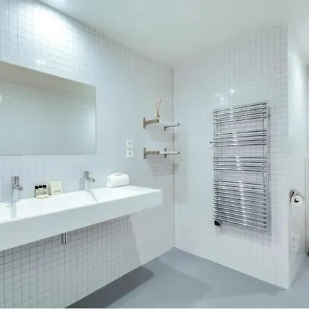 Apartman Modern And Huge 3bd For 10 Guests In Le Marais! *